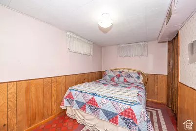1545 N 300 W, Bountiful, UT 84010 - Photo 28