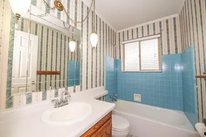 1545 N 300 W, Bountiful, UT 84010 - Photo 16
