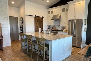 101 S 1200 E, Smithfield, UT 84335 - Photo 6