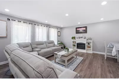 1245 N 200 W, Orem, UT 84057 - Photo 18