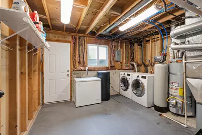 1245 N 200 W, Orem, UT 84057 - Photo 36