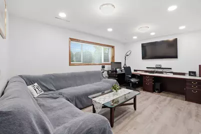 1245 N 200 W, Orem, UT 84057 - Photo 32