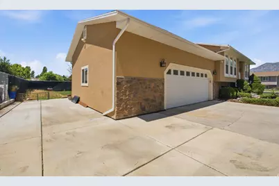 1245 N 200 W, Orem, UT 84057 - Photo 6