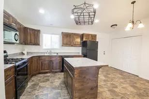 340 W Main St, Myton, UT 84052 - Photo 8