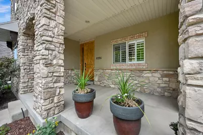 8391 S Lorimer Ln, Sandy, UT 84070 - Photo 32