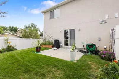 435 E Park Oak Pl, Murray, UT 84107 - Photo 18