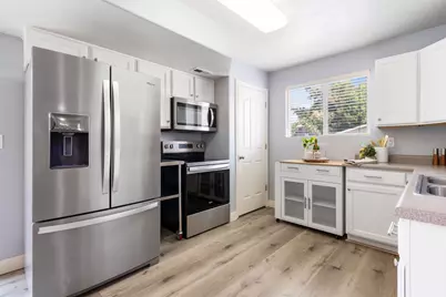 435 E Park Oak Pl, Murray, UT 84107 - Photo 8
