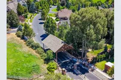 368 Millcreek Rd, Pleasant Grove, UT 84062 - Photo 10