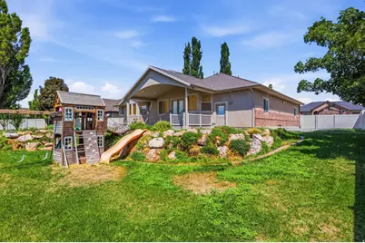 2513 W 775 N, Layton, UT 84041 - Photo 8
