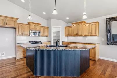 2513 W 775 N, Layton, UT 84041 - Photo 42