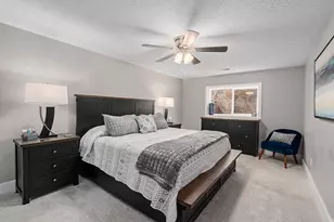 10927 S Lostwood Dr, Sandy, UT 84092 - Photo 32