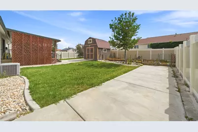 1051 S 900 W, Tooele, UT 84074 - Photo 36