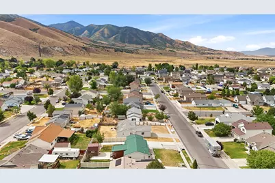 1051 S 900 W, Tooele, UT 84074 - Photo 44