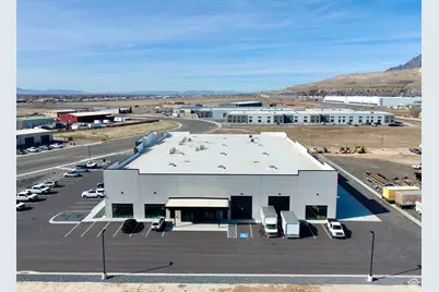 2724 N Rulon White Blvd #1, Pleasant View, UT 84404 - Photo 12