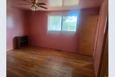 247 E Nicoletti Dr, Midvale, UT 84047 - Photo 6