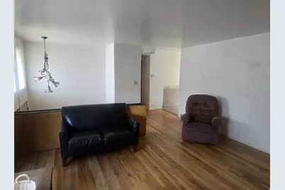 247 E Nicoletti Dr, Midvale, UT 84047 - Photo 4