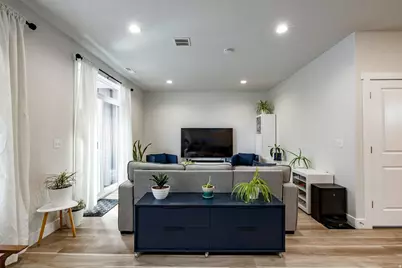668 S 400 E, Clearfield, UT 84015 - Photo 6