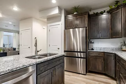 668 S 400 E, Clearfield, UT 84015 - Photo 14