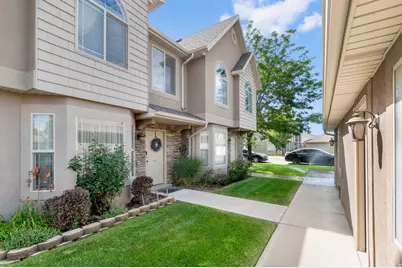 187 S Tamarak, Lehi, UT 84043 - Photo 4
