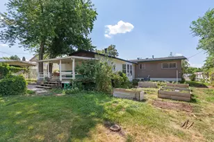2590 W 5000 S, Roy, UT 84067 - Photo 32