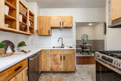 430 N Main W, Salt Lake City, UT 84103 - Photo 8