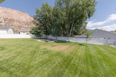 818 N 950 E, Ogden, UT 84404 - Photo 48