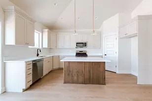 492 W 1910 N, Tooele, UT 84074 - Photo 2