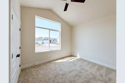 492 W 1910 N #311, Tooele, UT 84074 - Photo 12