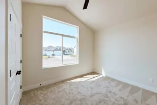 492 W 1910 N, Tooele, UT 84074 - Photo 12