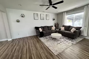 227 W Braeburn Ln, Santaquin, UT 84655 - Photo 8