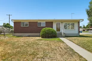 1146 E 4500 S, Millcreek, UT 84117 - Photo 2