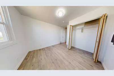 134 6 W, East Carbon, UT 84520 - Photo 16