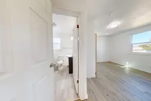 134 6 W, East Carbon, UT 84520 - Photo 14