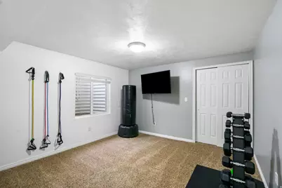 8757 N Jefferson Dr, Eagle Mountain, UT 84005 - Photo 22