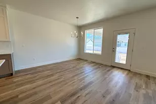 6382 S Larry Way, South Weber, UT 84405 - Photo 6