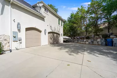 342 W Millcreek Rd, Pleasant Grove, UT 84062 - Photo 48