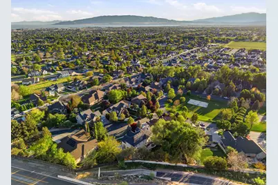 342 W Millcreek Rd, Pleasant Grove, UT 84062 - Photo 54