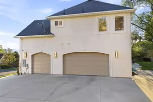 342 W Millcreek Rd, Pleasant Grove, UT 84062 - Photo 52