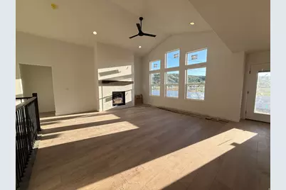 6381 S Larry Way #136, South Weber, UT 84405 - Photo 6
