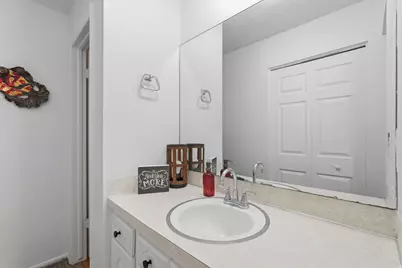4539 S 1800 W #127, Roy, UT 84067 - Photo 14