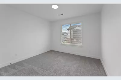 1475 W Skyline Dr #906, Saratoga Springs, UT 84045 - Photo 10
