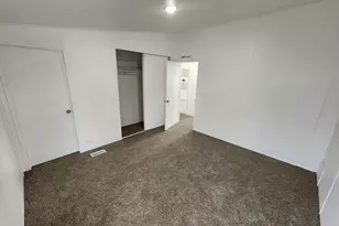 1594 W 400 Pl S, Salt Lake City, UT 84104 - Photo 10