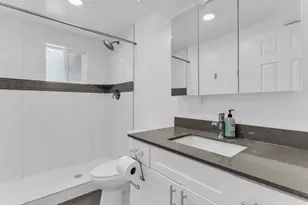 6685 S 1680 E, Cottonwood Heights, UT 84121 - Photo 34
