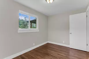 6685 S 1680 E, Cottonwood Heights, UT 84121 - Photo 22