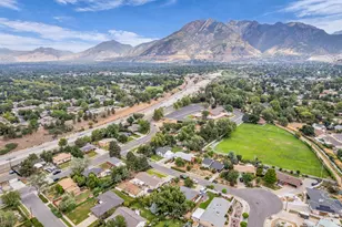 6685 S 1680 E, Cottonwood Heights, UT 84121 - Photo 50