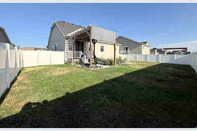 6569 N Fiona St, Eagle Mountain, UT 84005 - Photo 30