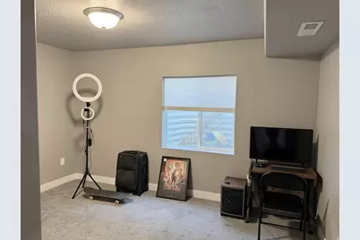 6569 N Fiona St, Eagle Mountain, UT 84005 - Photo 24