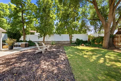 134 E 100 S, Bountiful, UT 84010 - Photo 30