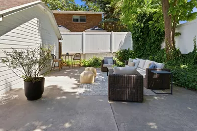 134 E 100 S, Bountiful, UT 84010 - Photo 32
