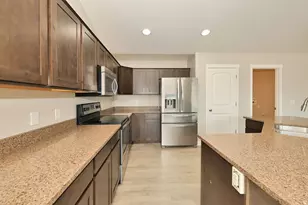 1065 S 1650 E, Clearfield, UT 84015 - Photo 14